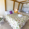 Отель Oasis Beach House, 2 Bedrooms, Sleeps 6, Beach Front, HDTV, WiFi, фото 4