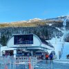 Отель Ski in Ski out - Steam Shower - Roof top Hot tub, фото 1