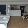 Отель Value Stay Residence Mechelen - Studio Triple, фото 6