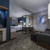Отель SpringHill Suites by Marriott Gallup, фото 3