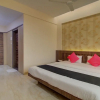 Отель OYO 7158 Hotel Kushala Executive Inn, фото 3