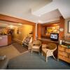 Отель Sidney Waterfront Inn & Suites, фото 1