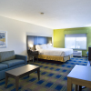 Отель Holiday Inn Express Hotel & Suites Vermillion, an IHG Hotel, фото 5