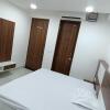 Отель Oyo Home 89062 Ishwar Bharti Apartments, фото 2