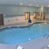 Отель Holiday Inn Exp Chester WV, an IHG Hotel, фото 8