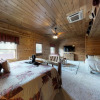 Отель Best Of Both Worlds 2 Bedroom Cabin, фото 16