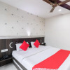Отель OYO 45301 Hotel Om Palace, фото 5
