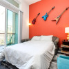 Отель RockNRoll Penthouse Suite l Awesome Apt downtown., фото 27