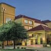 Отель La Quinta Inn & Suites by Wyndham San Antonio N Stone Oak, фото 1