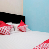 Отель OYO 950 Steze Kost Syariah, фото 2