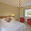 Отель The May Garland Inn, фото 3