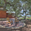 Отель Dripping Springs Cabin w/ Pool, Hill Country Views, фото 16