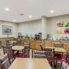 Отель Quality Inn & Suites, фото 24