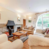Отель Comfortable Airy 5-bed Apartment in Llandysul, фото 6