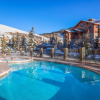 Отель Cozy Pet-friendly King Studio In Mt. Crested Butte Condo - No Cleaning Fee! by RedAwning, фото 11