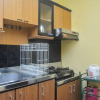 Отель Homey And Nice 2Br At Semanggi Apartment, фото 11
