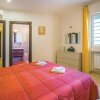 Отель Beautiful Apartment in Bari With 3 Bedrooms and Wifi, фото 3
