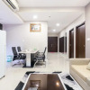 Отель Sunrise City 2BR Luxury SWPool 30th, фото 6