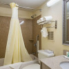 Отель Quality Inn & Suites Greenville - Haywood Mall, фото 9