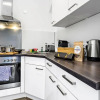 Отель BRIGHT - Spacious Studio for 4 - Kitchen - Parking, фото 4
