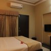 Отель OYO Rooms 025 Near Goverdhan Sagar Lake, фото 11