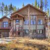 Отель Highlands Trail House 5 Bedroom Home by RedAwning, фото 17