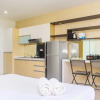 Отель Elegant And Nice Studio At Tamansari Semanggi Apartment, фото 5