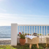 Отель Amazing Beachfront House With Direct Access to the Sea. La Casita, фото 18