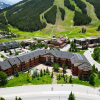 Отель Perfect Ski Condo Steps from the Super Bee & Golf Course - CS325 by Redawning, фото 23