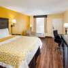 Отель Days Inn by Wyndham Madison, фото 6