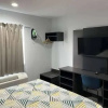 Отель Little Rock Inn & Suites, фото 6