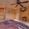 Отель Bear View - Three Bedroom Cabin, фото 5