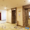 Отель 1896 Hotel (Dalian Railway Station Russian Style Street Store), фото 4