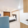 Отель Cozy And Strategic Studio Apartment At De Prima, фото 3