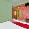 Отель OYO 3355 Homestay Syariah Asyuban, фото 18