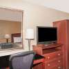 Отель Days Inn by Wyndham Utica, фото 3