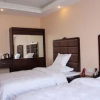 Отель Pinyi Holiday Hotel, фото 1