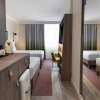 Отель Hampton By Hilton Kuwait Salmiya, фото 4