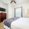 Отель Penthouse Vacation Condo, Near the Parks - 2014, фото 6