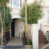 Отель Veeve  Light And Open 2 Bed House Moore Park Road Fulham, фото 4