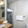 Отель Nature's Retreat 5 Bedroom House, фото 13
