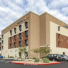 Отель Comfort Suites Scottsdale Talking Stick Entertainment District, фото 27