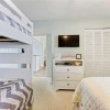 Отель Windjammer 402 - Two Bedroom Condo, фото 8