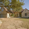 Отель 4BR 2 5BA Lake Travis Pool Hill Country Views Sleeps 14 by RedAwning, фото 1