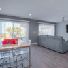 Отель Shore to Please Beach Oceanfront Patio Pet Friendly, фото 11