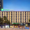 Отель Holiday Inn Express Guiyang Century City Mall, фото 1