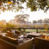 Отель Flatdogs Camp в Национальном парке South Luangwa