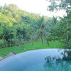 Отель Tirta Loka Suite, фото 4