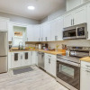 Отель Stylish Home w/ Pool, 5 Mi to Bryant-denny Stadium, фото 4