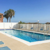 Отель Oceanfront Crescent Sands Beach W/ Pool 3 Bedroom Condo, фото 14